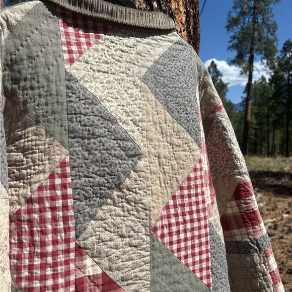 Quilted Women's Patchwork Utility Jacket - Picture 6 of 12